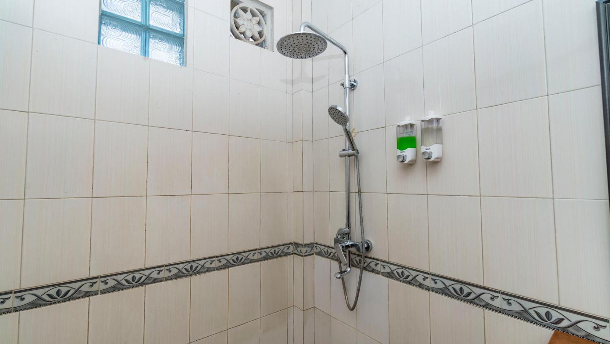 فندق Esty House أوبود المظهر الخارجي الصورة